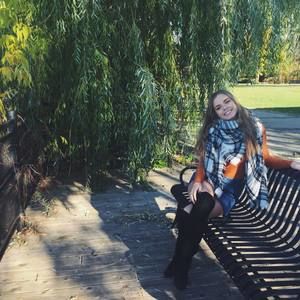 Meet your Posher, Jade